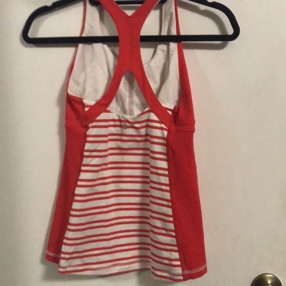 Lululemon 6 top - Picture 2 of 3